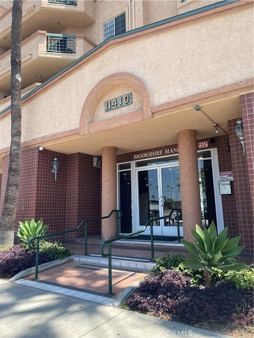 apt-319-11410 Brookshire Ave, Downey, CA, 90241-5014 | Card Image