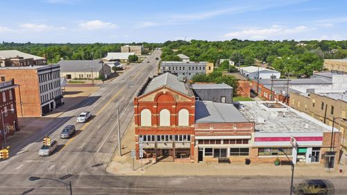 710 & 712 Conrad Hilton Boulevard, Cisco, TX, 76437 | Card Image