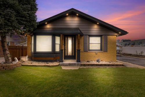 7656 80th Pl, Bridgeview, IL, 60455-1449 | Card Image