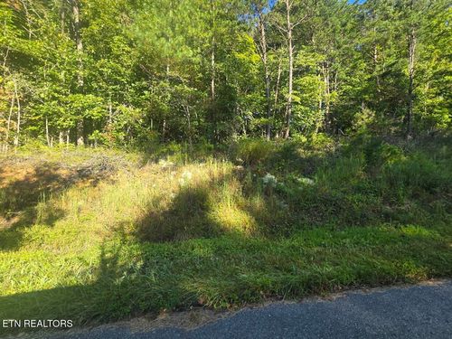 2526 Summit Dr, Oneida, TN, 37841 | Card Image