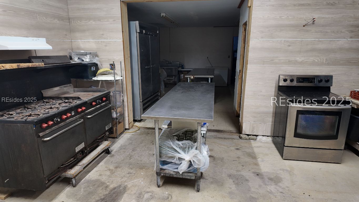 Commercial Sale in Allendale 5