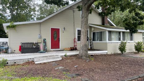 201 George Rd, Toms River, NJ, 08753-7213 | Card Image