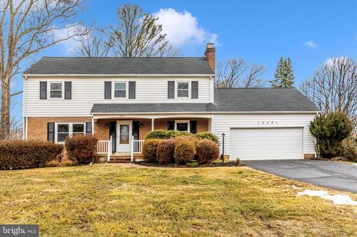 15701 Jones Ln, NORTH POTOMAC, MD, 20878-3562 | Card Image