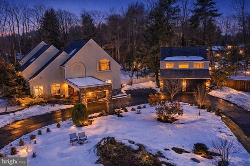 244 Mathers Rd, AMBLER, PA, 19002-4108 | Card Image