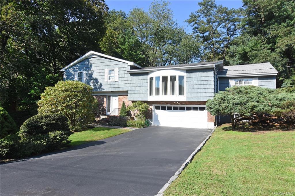 Pine Ln, Irvington, NY 10533