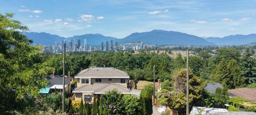 4857 Buxton St, Burnaby, BC, V5H1J2 | Card Image
