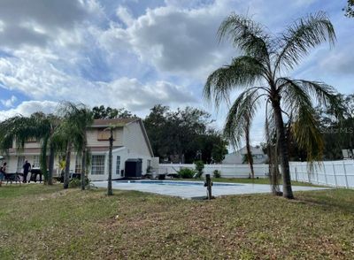 2906 Lenna Avenue, House other with 4 bedrooms, 2 bathrooms and null parking in SEFFNER FL | Image 2