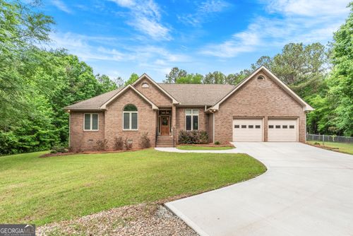 1370 Deerwood Dr, Madison, GA, 30650-3457 | Card Image