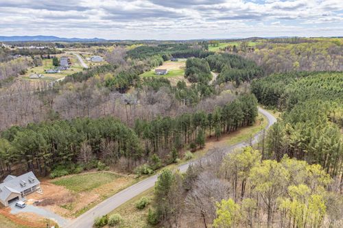 53 Lakewatch Cir, Moneta, VA, 24121 | Card Image