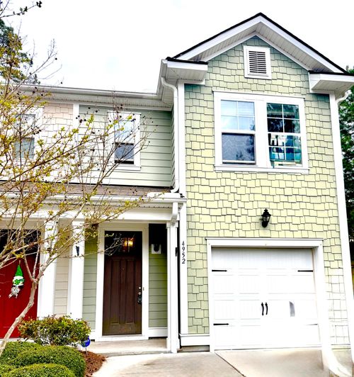 4952 Farm Lake Rd, Summerville, SC, 29485-6604 | Card Image