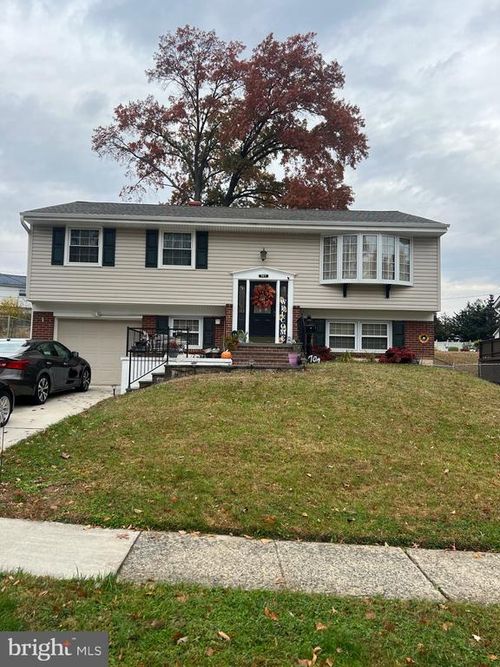 707 Parkside Blvd, CLAYMONT, DE, 19703-1017 | Card Image