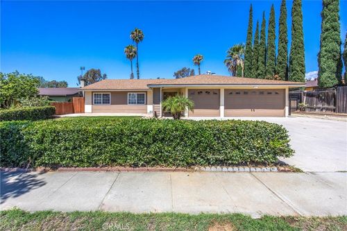1648 N Althea Ave, Rialto, CA, 92376-2696 | Card Image
