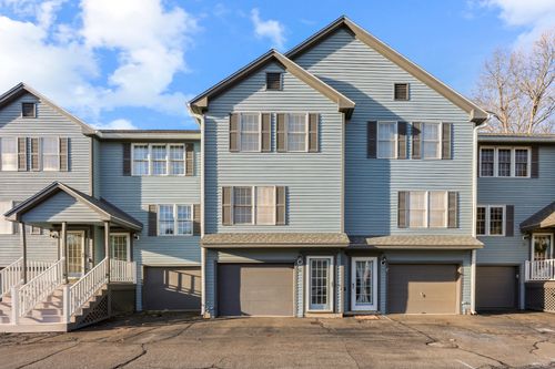 26-26 Mallard Ct, Wallingford, CT, 06492-5376 | Card Image