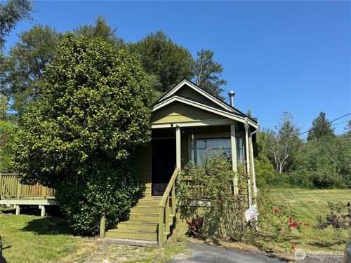 12026 59th Avenue S, Seattle, WA, 98178 | Card Image
