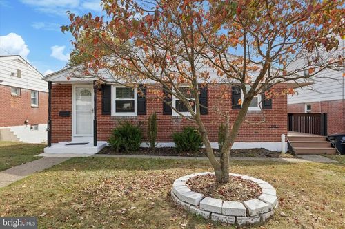 742 N Hanover St, POTTSTOWN, PA, 19464-4520 | Card Image