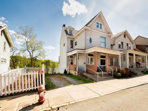 131 Dunlap St, Observatory, PA, 15214-2022 | Card Image