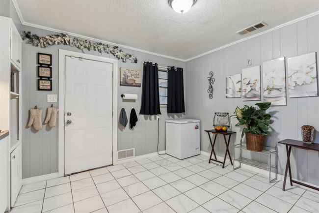 204 N Elm St, House other with 3 bedrooms, 2 bathrooms and null parking in Kemp TX | Image 13