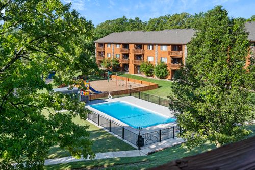 15-175 Avondale Dr, Branson, MO, 65616-3409 | Card Image