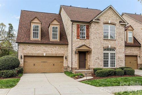 2326 Donnington Ln Nw, Concord, NC, 28027-3323 | Card Image