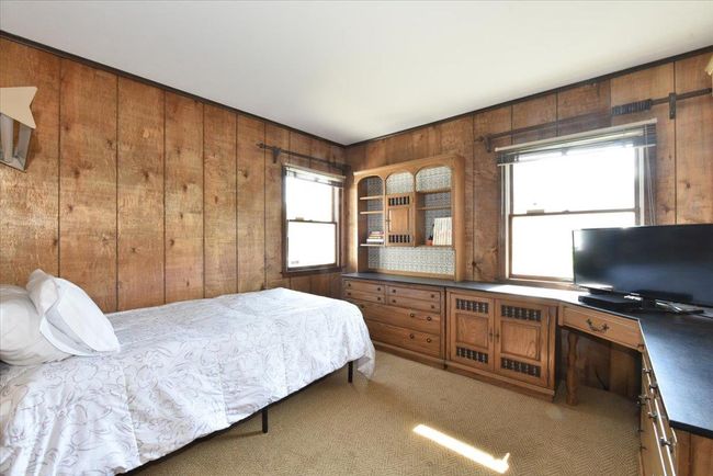 143 Sutton Dr, House other with 3 bedrooms, 2 bathrooms and 2 parking in Plainview NY | Image 16