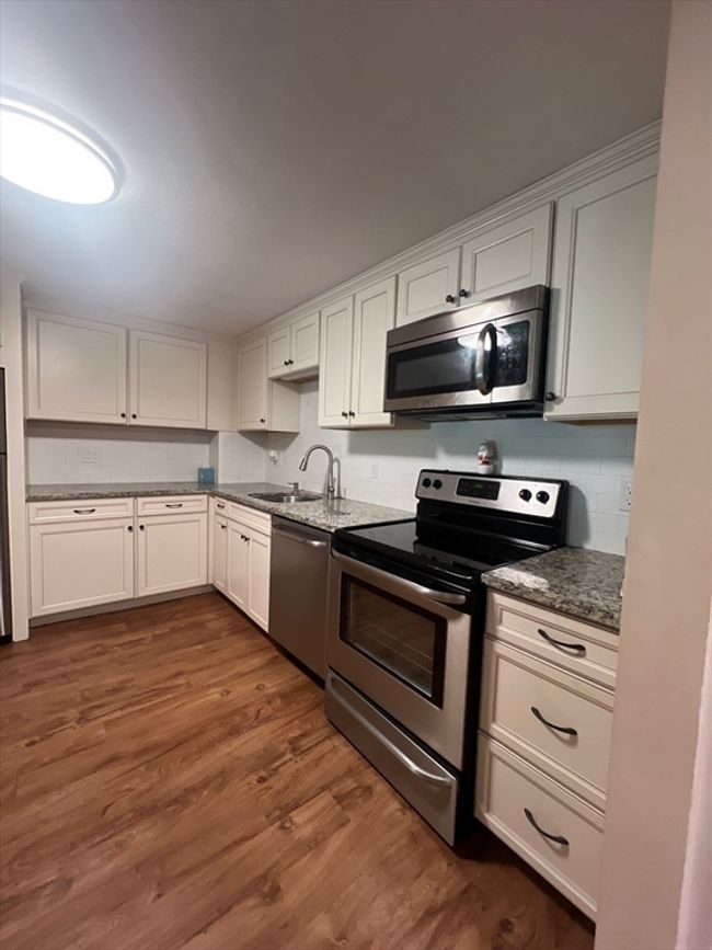 APT-210 - 9 Broadway, Condo with 1 bedrooms, 1 bathrooms and 1 parking in Saugus MA | Image 13