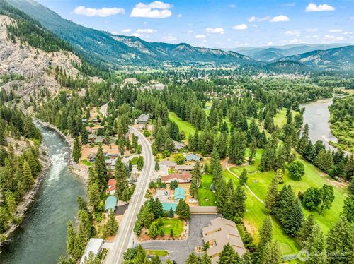 apt-f-8975 Icicle Rd, Leavenworth, WA, 98826-9340 | Card Image