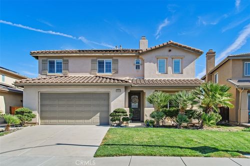35648 Loggins Ct, Winchester, CA, 92596-8570 | Card Image