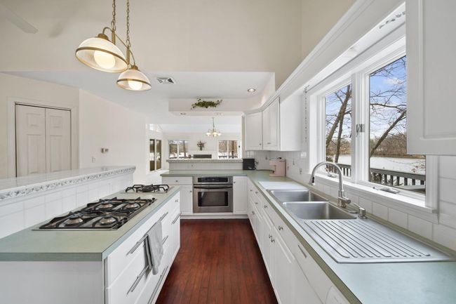 283 W Shore Dr, House other with 4 bedrooms, 4 bathrooms and null parking in Jerome MI | Image 13