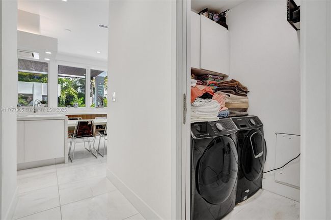 201 Buttonwood Dr, House other with 5 bedrooms, 7 bathrooms and null parking in Key Biscayne FL | Image 73