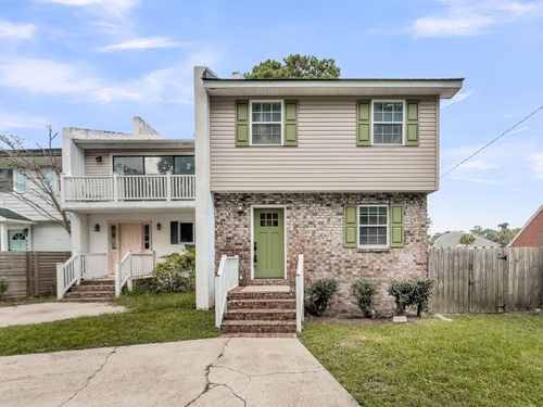 960 Myrtle Court, Mount Pleasant, SC, 29464 | Card Image