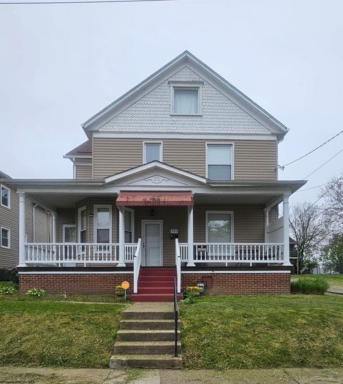 741 Mulberry Ave, Clarksburg, WV, 26301-2651 | Card Image