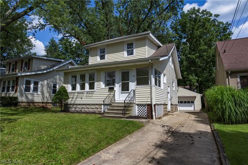 475 Newell Ave, Akron, OH, 44305-3719 | Card Image