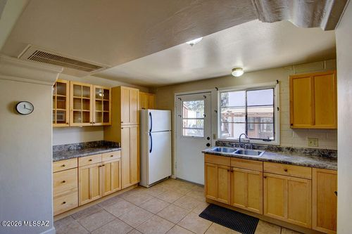 c-135 S Paseo Quinta, Green Valley, AZ, 85614 | Card Image