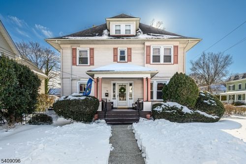 58 Osborne St, Bloomfield, NJ, 07003-2715 | Card Image