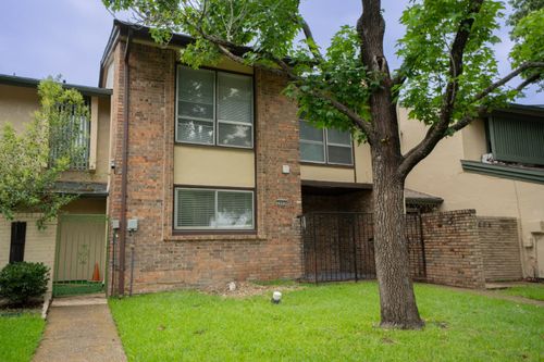 2005 Town Ct, Garland, TX, 75041-4816 | Card Image