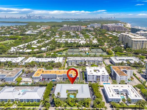 207-255 Sunrise Dr, Key Biscayne, FL, 33149-1970 | Card Image