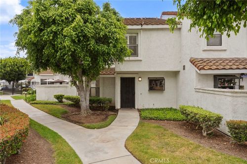apt-131-9765 Alburtis Ave, Santa Fe Springs, CA, 90670-6255 | Card Image