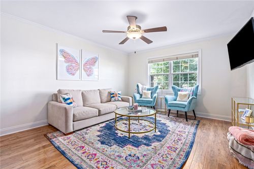 f1-121 Wright Street, Auburn, AL, 36830 | Card Image