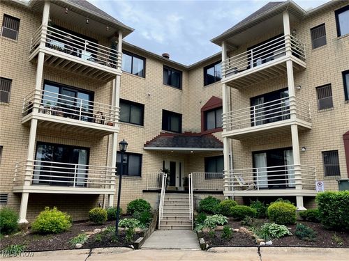 apt-109-19510 Lorain Rd, Fairview Park, OH, 44126-1928 | Card Image