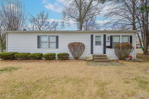 1701 West Boulevard, Belleville, IL, 62221 | Card Image