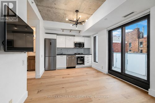 507-11 Charlotte St, Toronto, ON, M5V0M6 | Card Image
