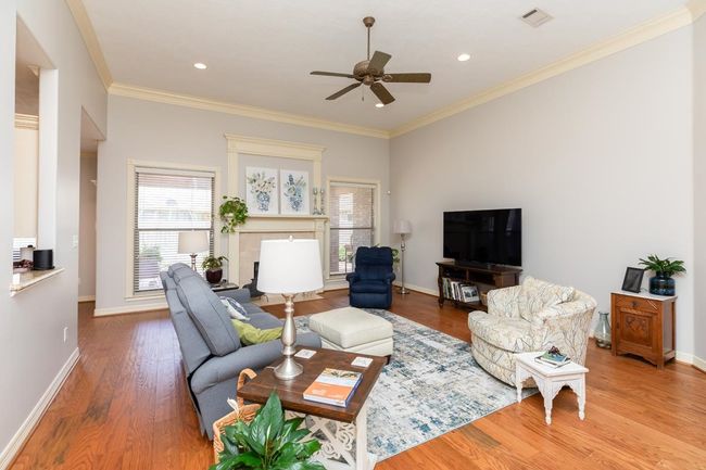 7940 Laurelwood St, House other with 5 bedrooms, 4 bathrooms and null parking in Beaumont TX | Image 8