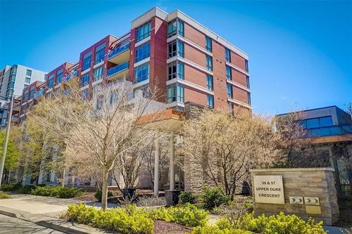 505-57 Upper Duke Cres, Unionville, ON, L6G0B9 | Card Image