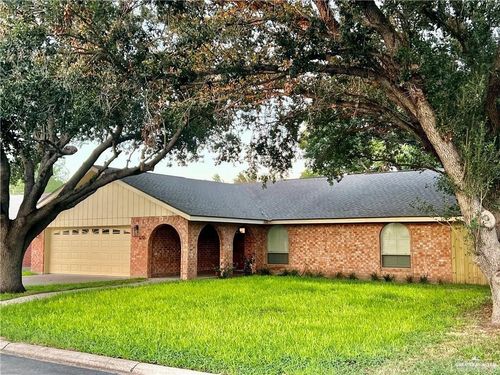 3212 N 22nd St, McAllen, TX, 78501-6016 | Card Image