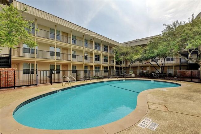 APT-60 - 910 Duncan Ln, Condo with 1 bedrooms, 1 bathrooms and 1 parking in Austin TX | Image 7