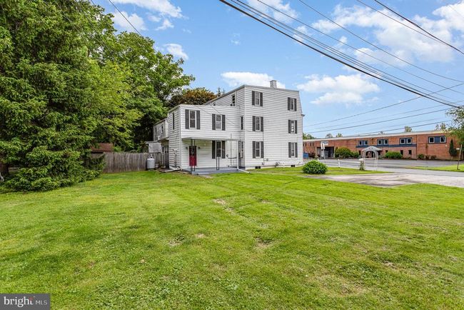 104 Miller Ln, Home with 3 bedrooms, 2 bathrooms and null parking in HARRISBURG PA | Image 24