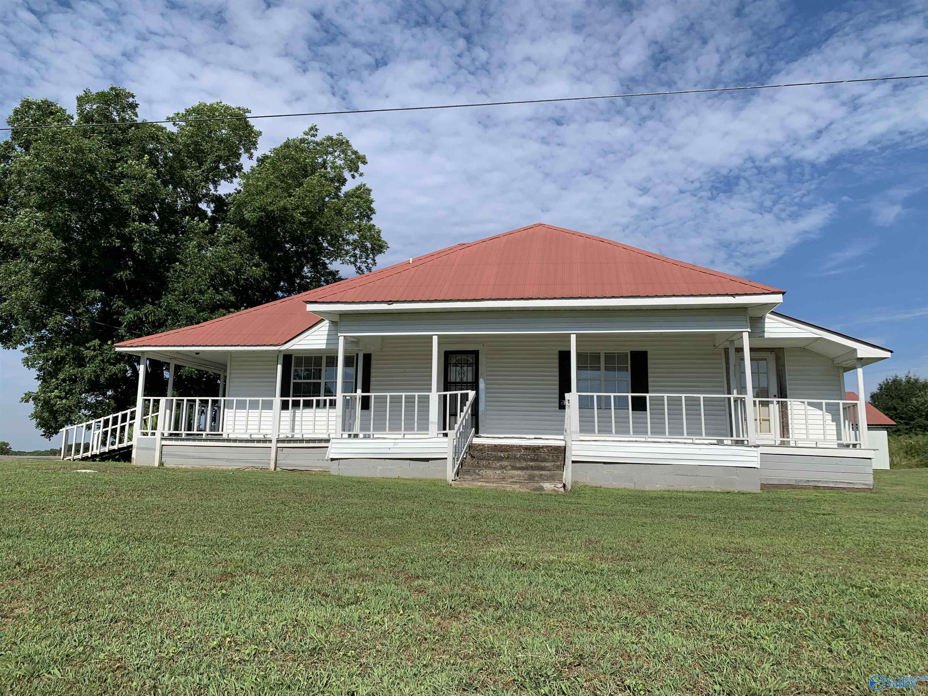 County Road 1856 , Arab, AL 35016 #1