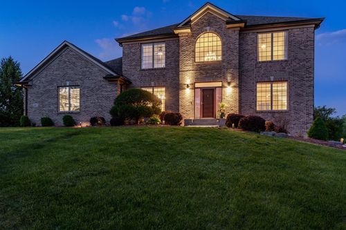 12807 Skyline Dr, Roscoe, IL, 61073-7695 | Card Image