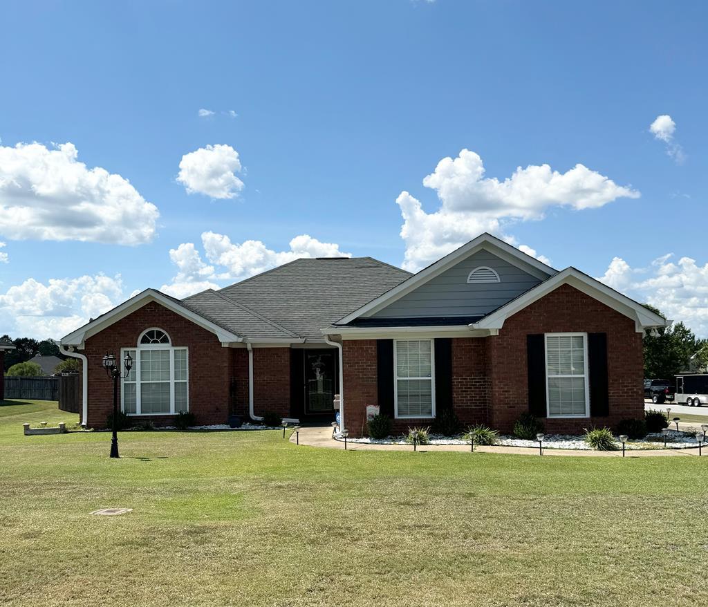 Lee Road 2140 , Phenix City, AL 36870