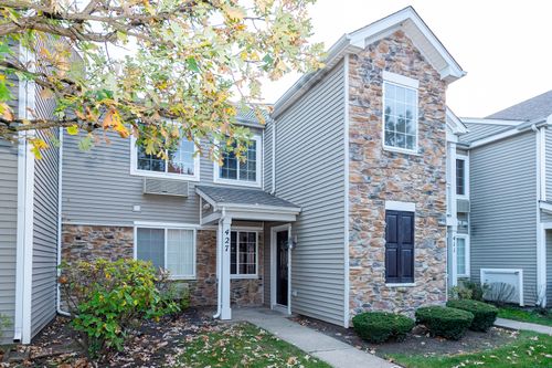 427-427 Silverstone Dr, Carpentersville, IL, 60110-1176 | Card Image